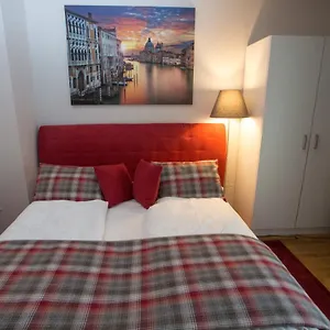 Hotel apartamentowy Premium Messe