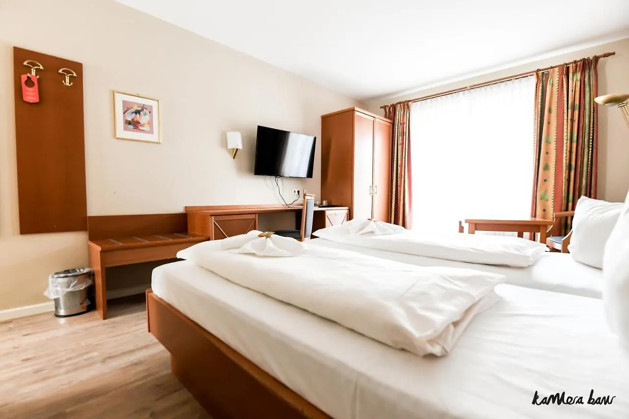 Hotel Blutenburg Munich